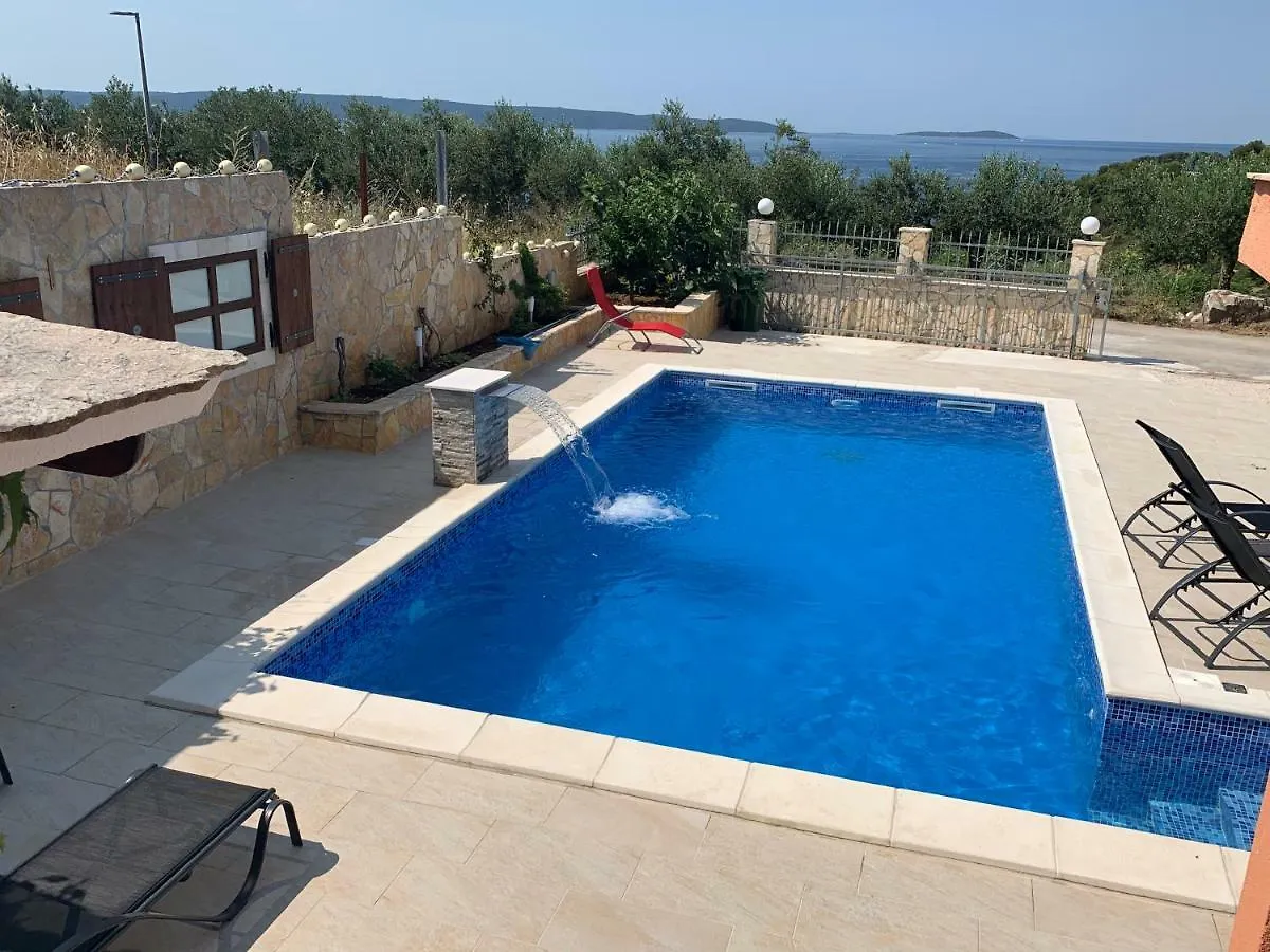 Holiday Home Cerim location