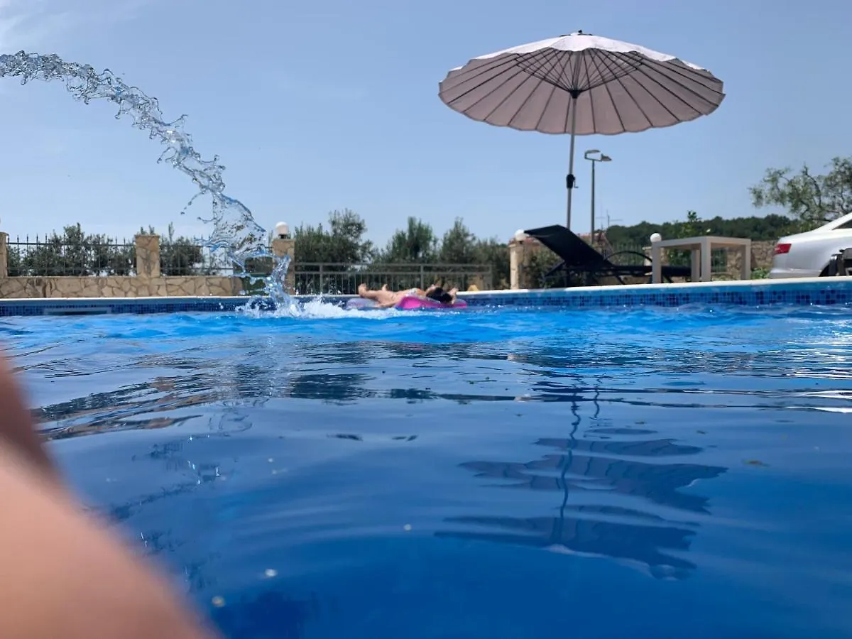 Holiday Home Cerim Trogir