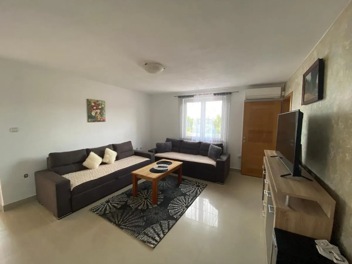 Holiday Home Cerim Trogir 0*,