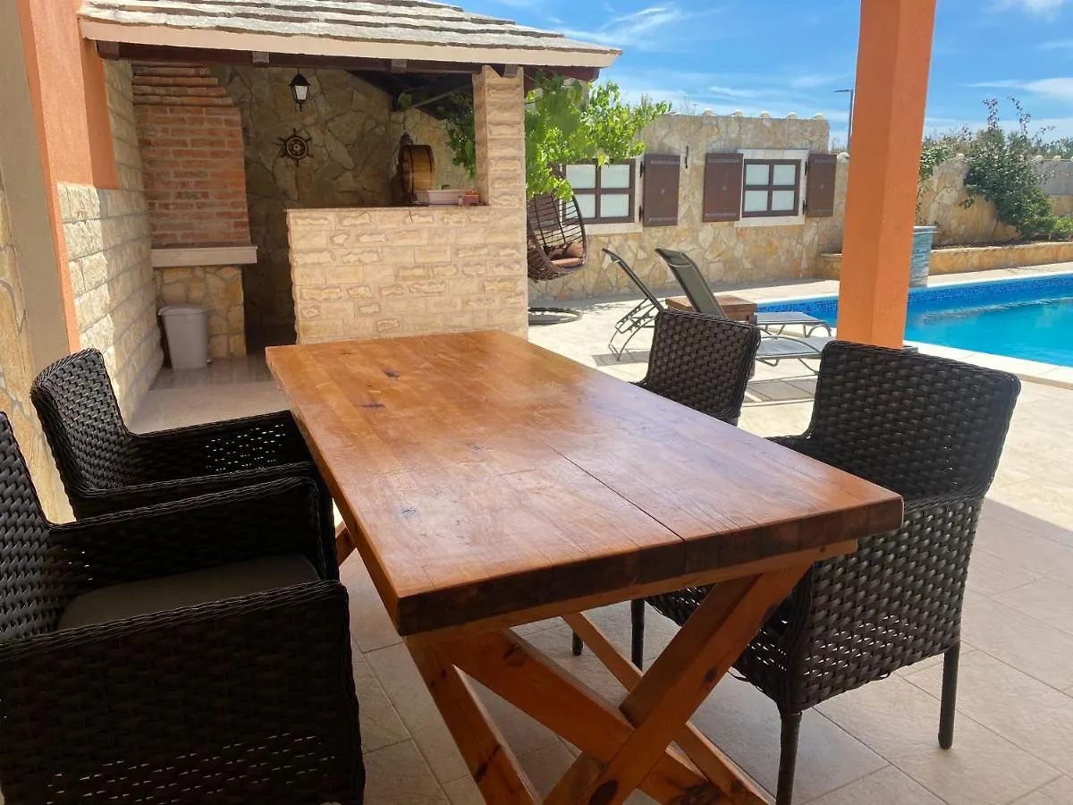 Holiday Home Cerim Trogir